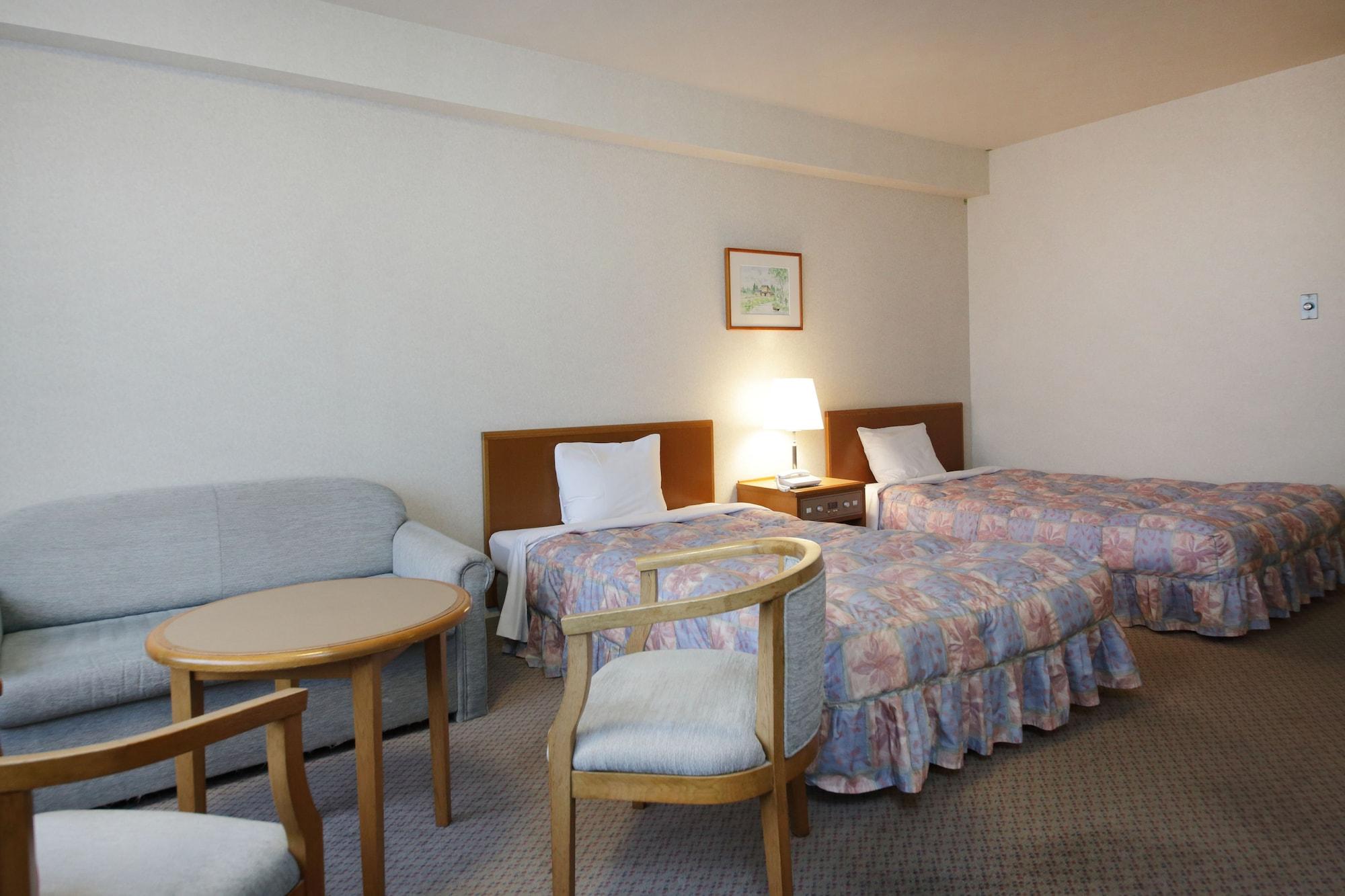 Royal Hotel Yatsugatake -From Apr2024 Grand Mercure Yatsugatake Resort & Spa Hokuto  Extérieur photo