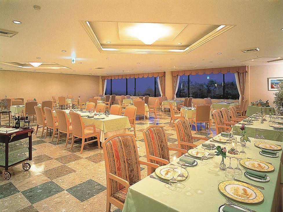 Royal Hotel Yatsugatake -From Apr2024 Grand Mercure Yatsugatake Resort & Spa Hokuto  Extérieur photo