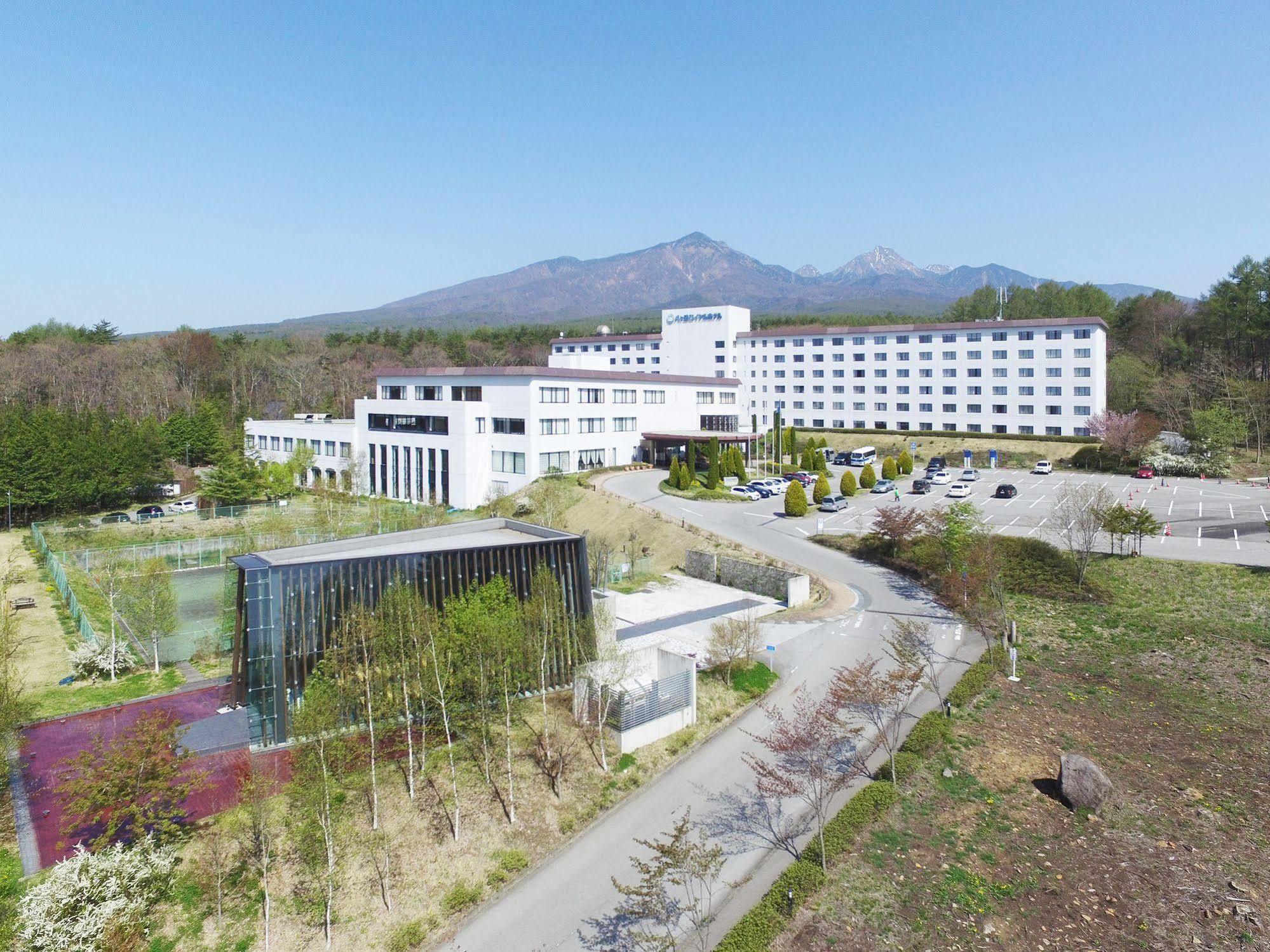 Royal Hotel Yatsugatake -From Apr2024 Grand Mercure Yatsugatake Resort & Spa Hokuto  Extérieur photo